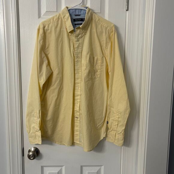 Nautica Other - Nautica Men’s Light Yellow Button-Down Shirt Large A Bit Trimmer 100% Cotton Cas